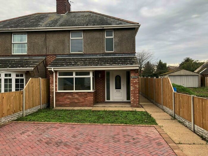 3 Bedroom Semi-Detached House To Rent In Yarmouth Road, Hemsby, NR29