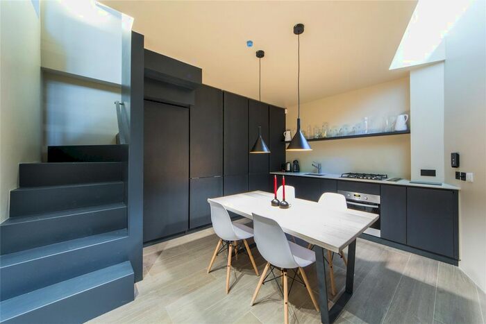 1 Bedroom Terraced House To Rent In Pottery Lane, London, W11