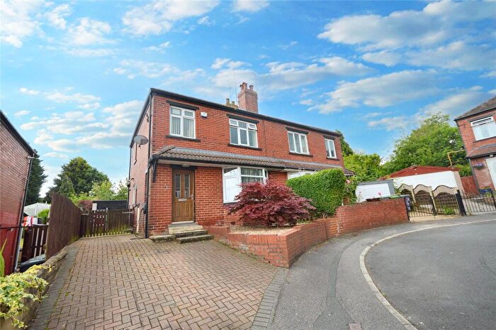 3 Bedroom Semi-Detached House For Sale In Allenby Crescent, Leeds, LS11