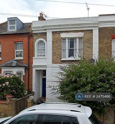 7 Bedroom Terraced House To Rent In Calverley Grove, London, N19