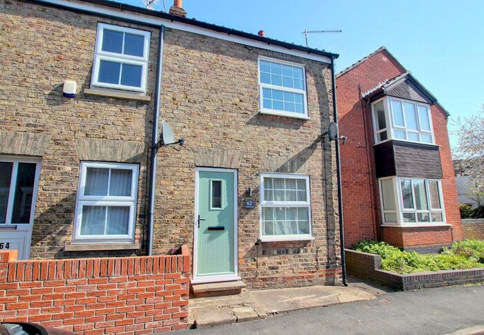 2 Bedroom House To Rent In Trinity Lane, Beverley, HU17