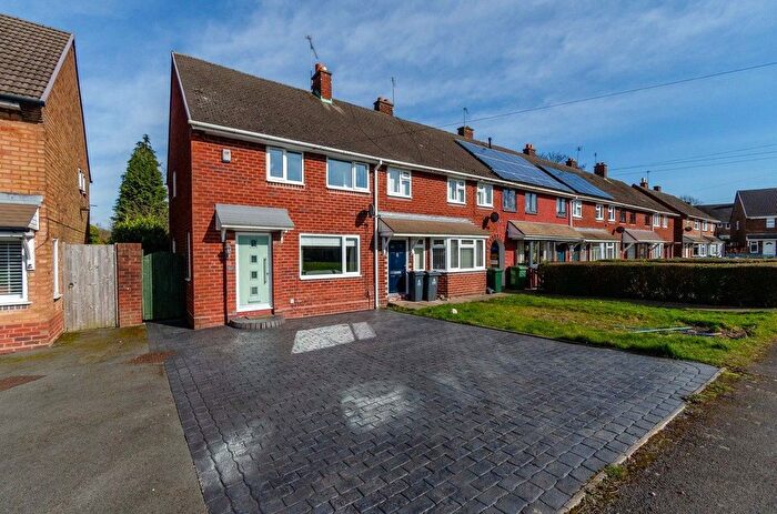 2 Bedroom End Of Terrace House For Sale In Glastonbury Crescent, Walsall, West Midlands, WS3
