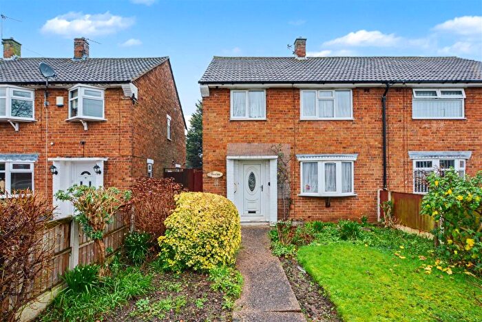 3 Bedroom Semi Detached House For Sale In Petersham Road, Long Eaton, NG10