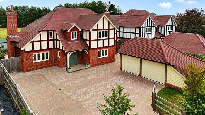 4 Bedroom Detached House For Sale In Danecroft Place, Hellingly, BN27