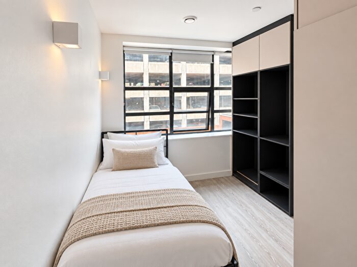 Studio To Rent In College Road, College Road, Harrow, HA1