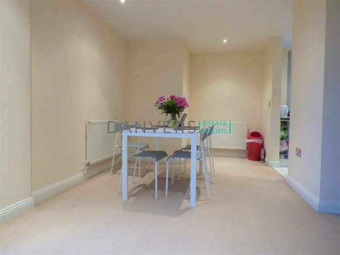 2 Bedroom Apartment To Rent In Watkin Road, Freemans Meadow, LE2