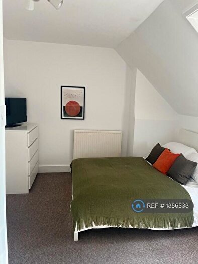 Studio To Rent In Kensington Road, Reading, RG30