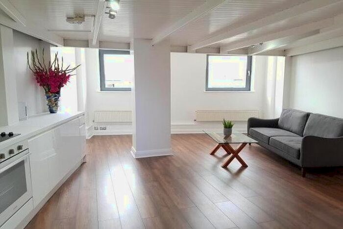 1 Bedroom Flat To Rent In Crusader House, Nottingham, NG1