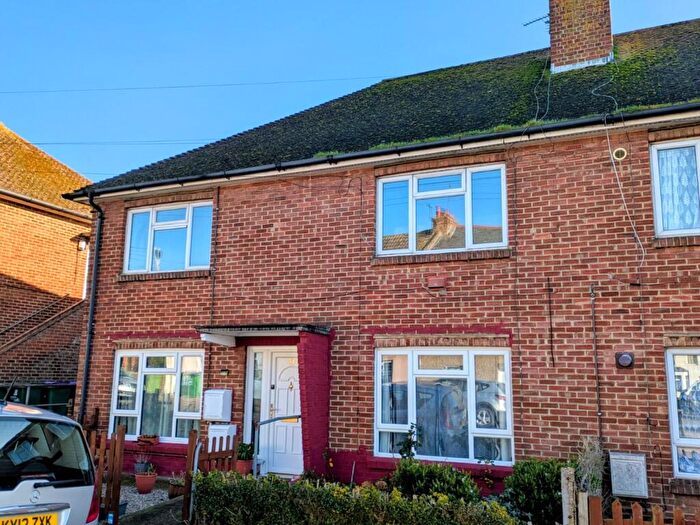 2 Bedroom Apartment To Rent In Bridge Street, Folkestone, Kent, CT19