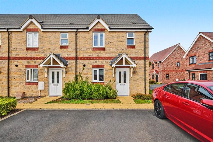 2 Bedroom Terraced House To Rent In Turnberry Drive, Corby, NN17