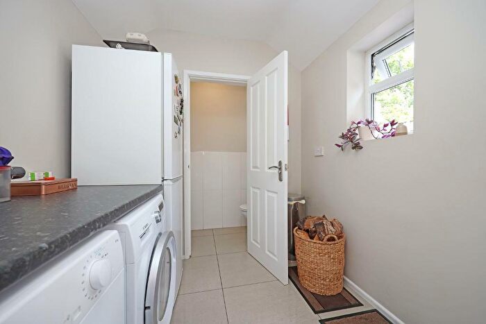 2 Bedroom End Of Terrace House For Sale In Lichfield Street, Stone, Staffordshire, ST15