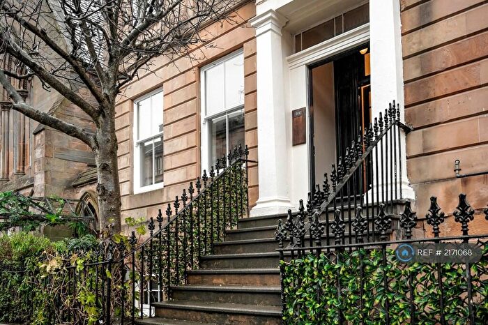 3 Bedroom Flat To Rent In Great Western Road, Glasgow, G4