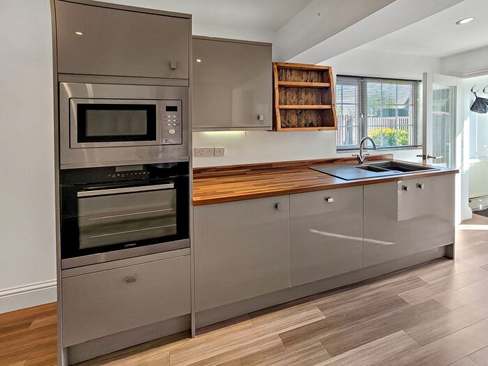 3 Bedroom Terraced House For Sale In Raby Avenue, King's Lynn, PE30