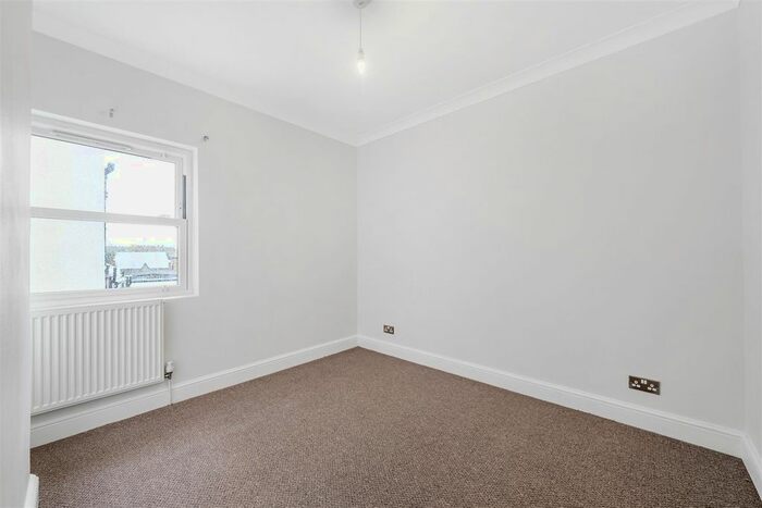 1 Bedroom Flat To Rent In Cotswold Street, West Norwood, SE27