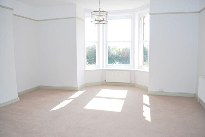 1 Bedroom Flat To Rent In The Beacon, Exmouth, EX8