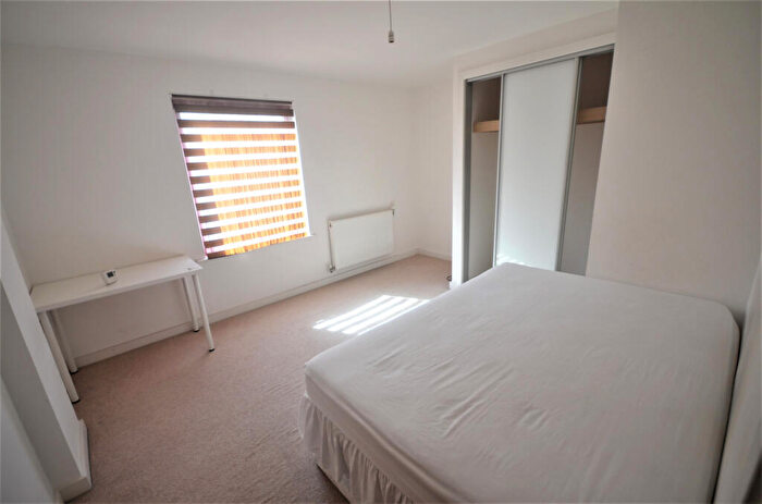 1 Bedroom Flat To Rent In Romford, RM7
