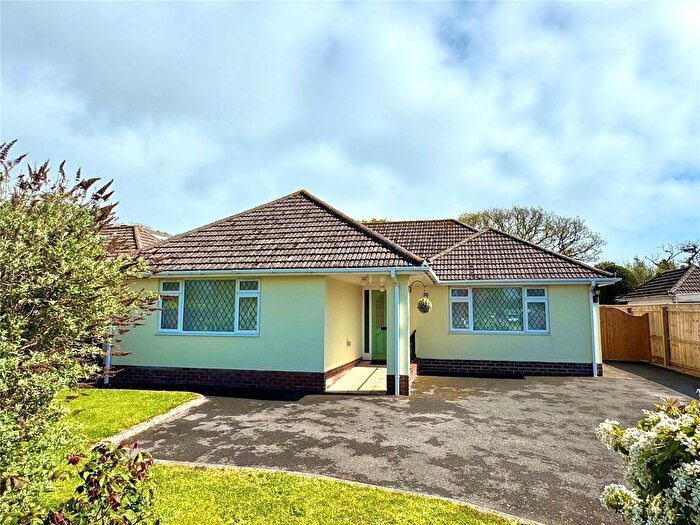 3 Bedroom Bungalow For Sale In Fenleigh Close, Barton On Sea, Hampshire, BH25