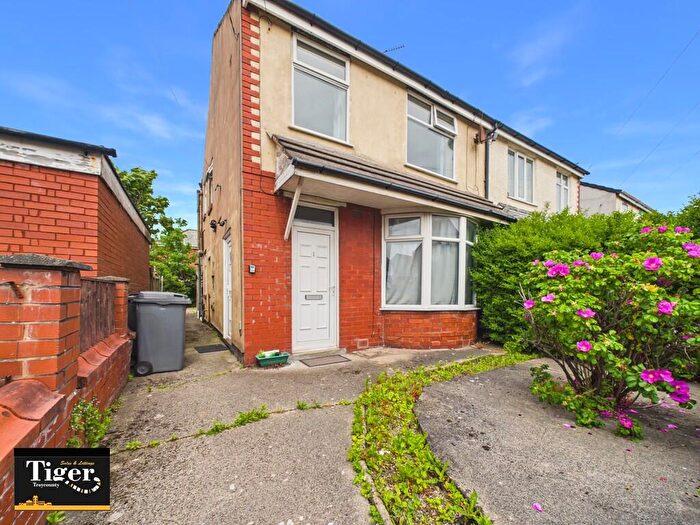 3 Bedroom Block Of Apartments For Sale In Fernhurst Avenue, Blackpool, FY4