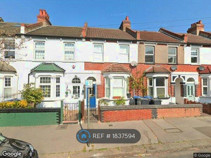3 Bedroom Terraced House To Rent In Dalmally Road, Croydon, CR0