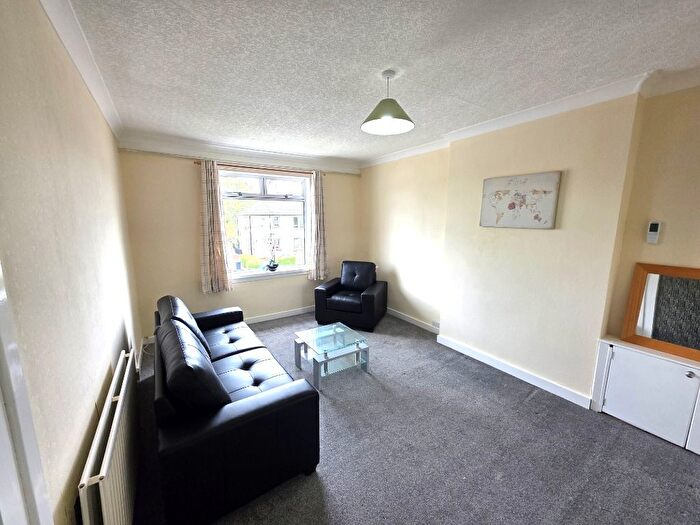 2 Bedroom Flat To Rent In Hilton Drive, Hilton, Aberdeen, AB24