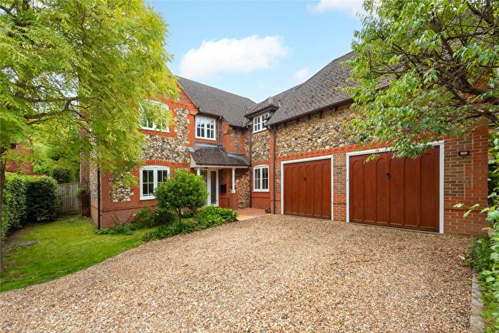 5 Bedroom Detached House For Sale In Trout Hollow, Saunderton, Princes Risborough, Buckinghamshire, HP27