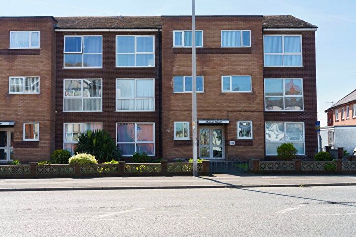 2 Bedroom Flat For Sale In Flat, Manor Court, - Hawes Side Lane, Blackpool, FY4