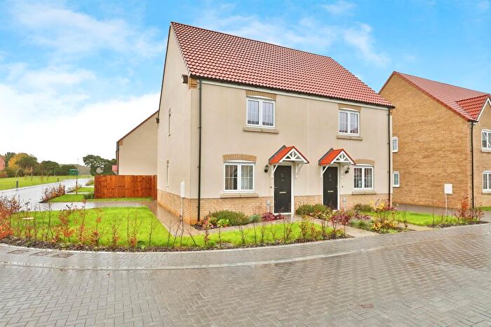 2 Bedroom Semi-Detached House For Sale In Willow Way, Narborough, King's Lynn, PE32