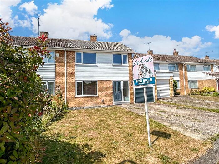 3 Bedroom Semi-Detached House For Sale In Hanmer Way, Staplehurst, Tonbridge, Kent, TN12