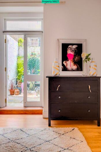 2 Bedroom Flat To Rent In A Finborough Road, London, SW10