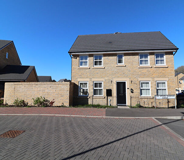 3 Bedroom Semi-Detached House To Rent In L C P L Steven Bagshaw Avenue, Tintwistle, SK13