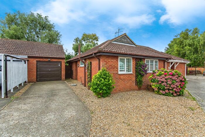 2 Bedroom Semi-Detached Bungalow For Sale In Mount Tumbledown Close, Sutton Bridge, Spalding, PE12