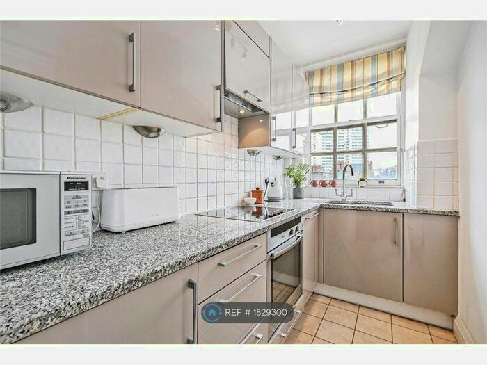 2 Bedroom Flat To Rent In London, London, W1G