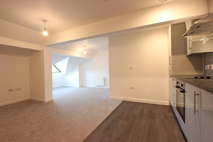 1 Bedroom Flat To Rent In St Radigunds Road, Dover, CT17