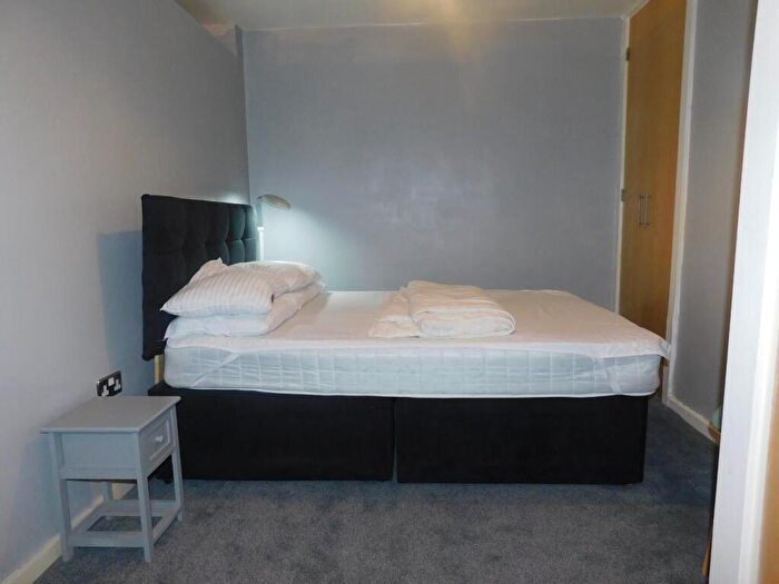 2 Bedroom Apartment To Rent In Henry Street, L1