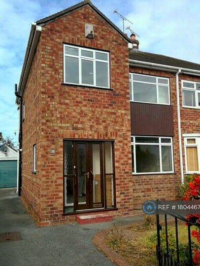 3 Bedroom Semi-Detached House To Rent In Lilac Grove, Ellesmere Port, CH66