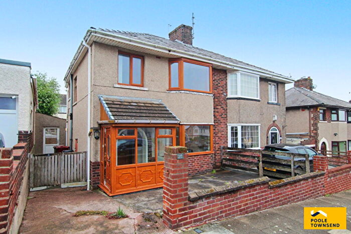 3 Bedroom Semi-Detached House For Sale In Derbyshire Road, Barrow-in-furness, LA14