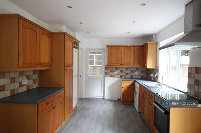 2 Bedroom Semi-Detached House To Rent In Churchill Avenue, Chatham, ME5