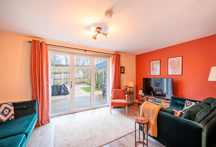 3 Bedroom Terraced House For Sale In Lady Nancy Crescent, Glasgow, G72