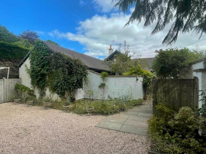 4 Bedroom Detached House To Rent In Ferntower Road, Crieff, PH7