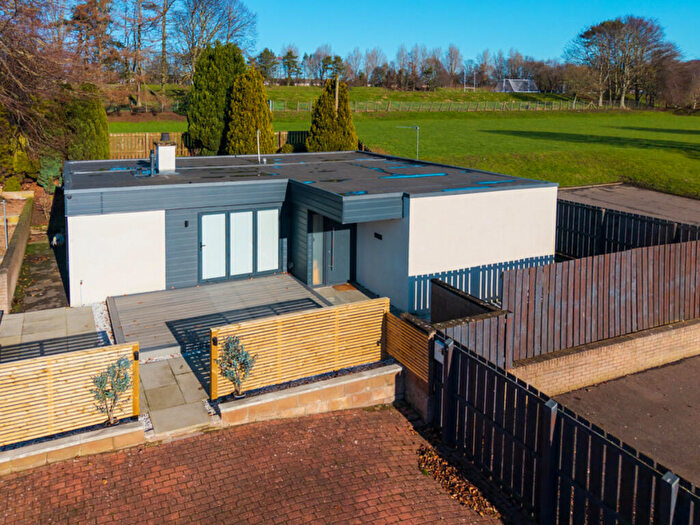 3 Bedroom Detached Bungalow For Sale In Brington Road, Dundee, DD4