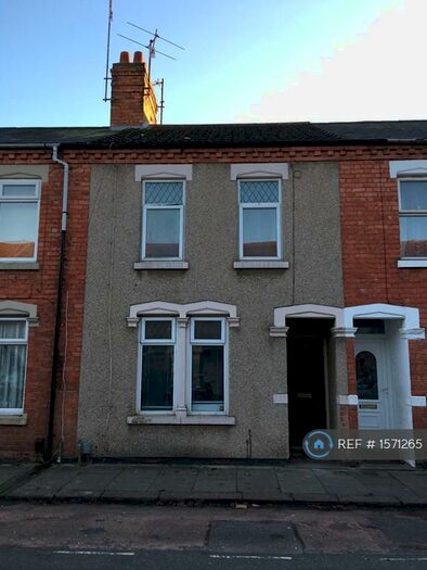 2 Bedroom Terraced House To Rent In Euston Road, Northampton, NN4