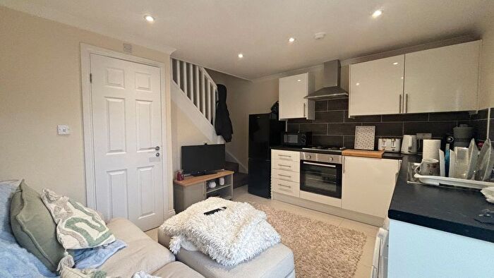 1 Bedroom Flat To Rent In Brunswick, Bracknell, RG12