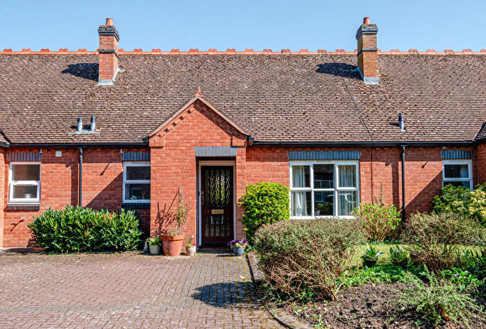 2 Bedroom Bungalow For Sale In Bredon Lodge, Bredon, Tewkesbury, Worcestershire, GL20