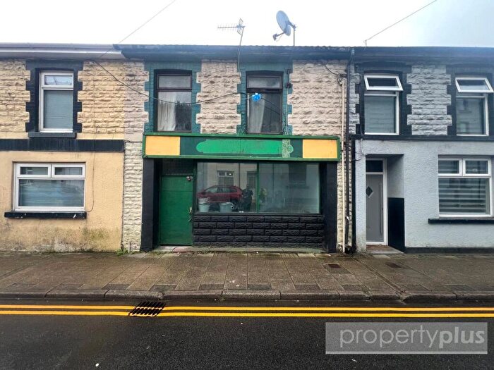 1 Bedroom Apartment For Sale In Clydach Road, Tonypandy, Rhondda Cynon Taff, CF62