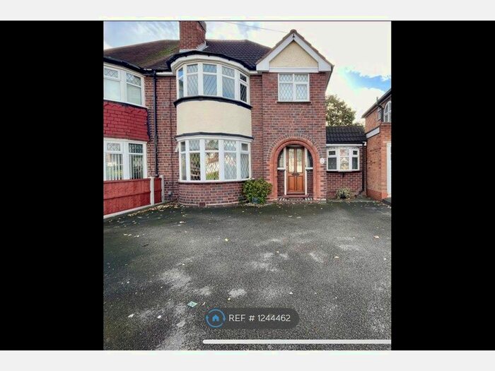 3 Bedroom Semi-Detached House To Rent In Chester Road, Castle Bromwich, Birmingham, B36