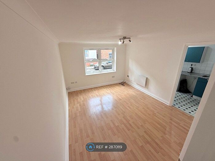 2 Bedroom Flat To Rent In St Johns Court, Grantham, NG31