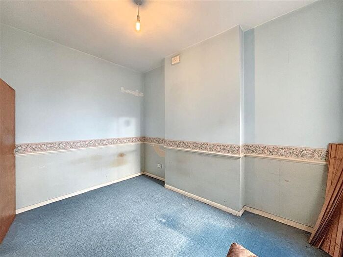 1 Bedroom Flat For Sale In Harvist Road, London, NW6