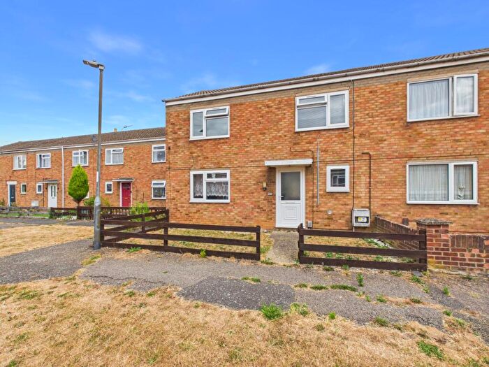 3 Bedroom End Of Terrace House For Sale In Kent Road, Huntingdon, Cambridgeshire., PE29