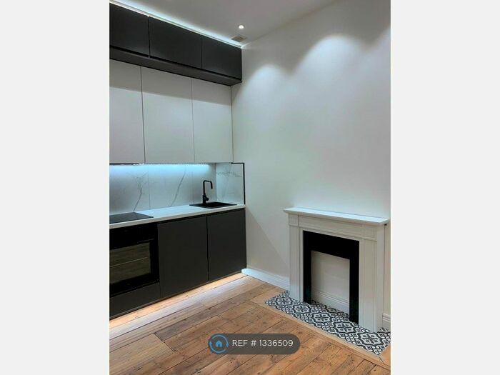1 Bedroom Flat To Rent In Orsett Terrace, London, W2