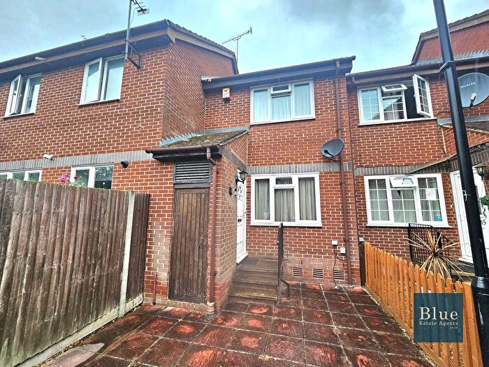 2 Bedroom Terraced House For Sale In Ambleside Drive, Feltham, TW14